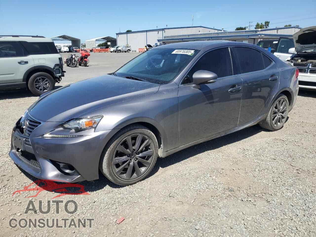 LEXUS IS 2015 - JTHBF1D28F5062829