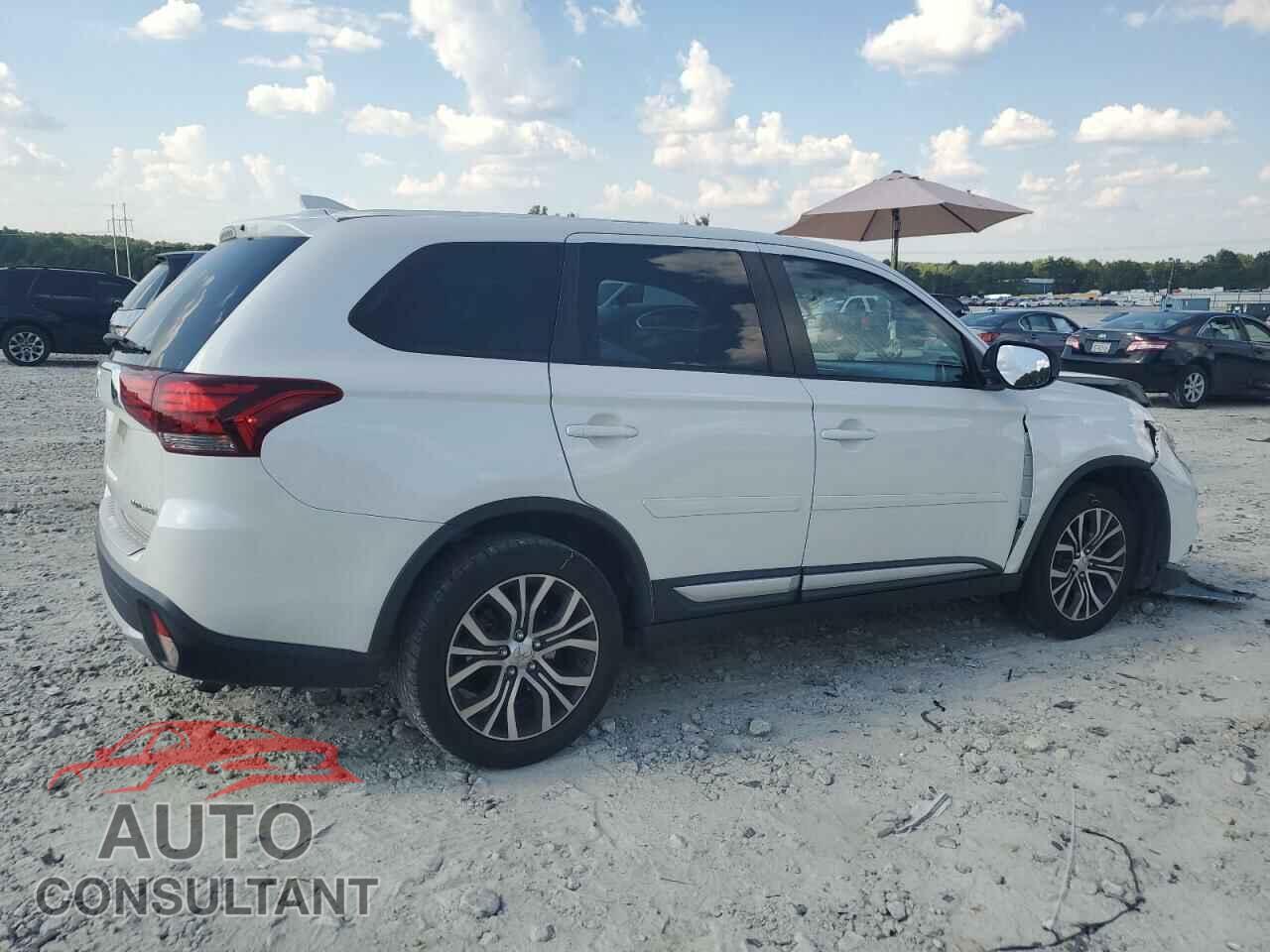 MITSUBISHI OUTLANDER 2017 - JA4AD2A38HZ063247