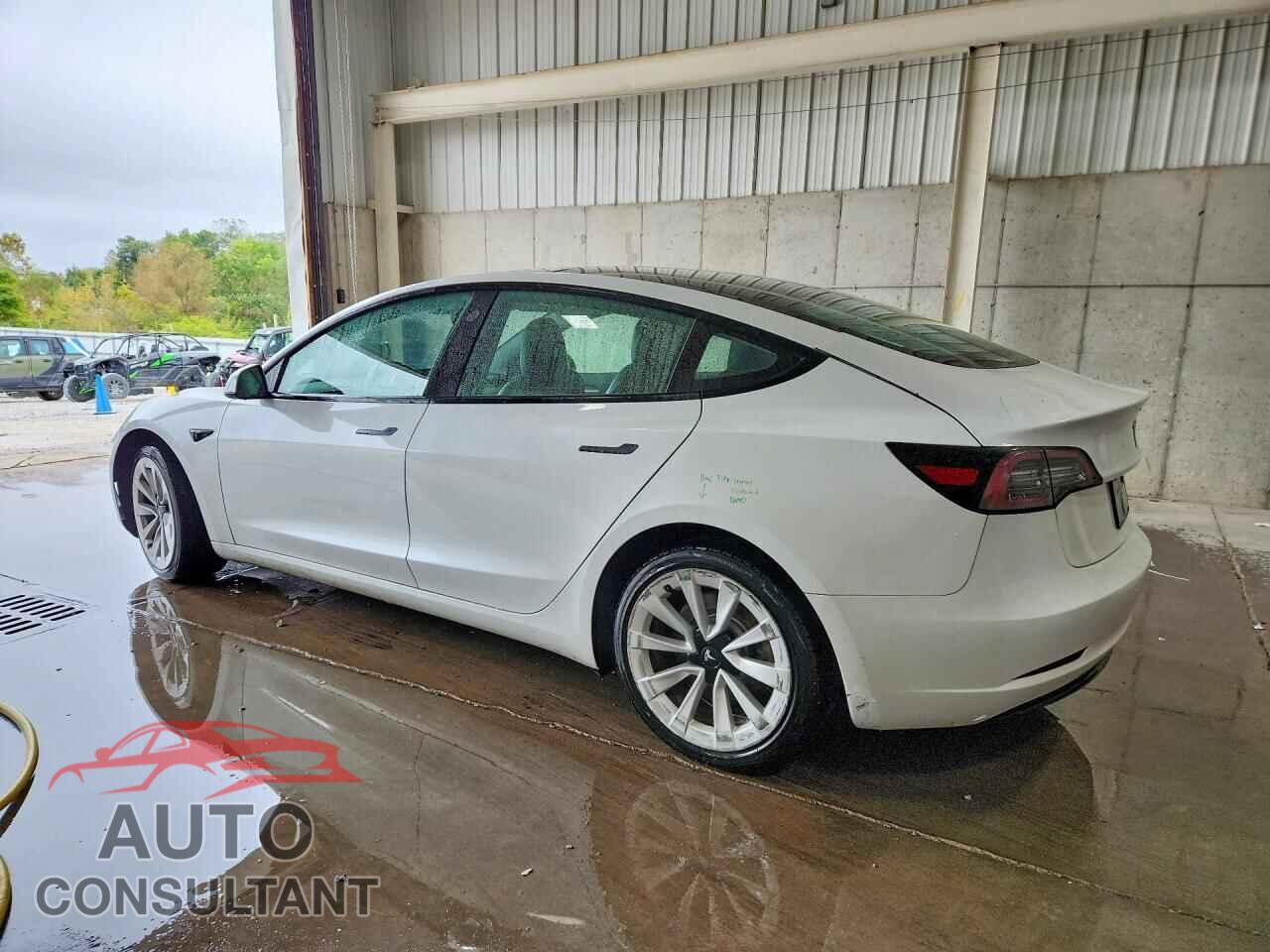 TESLA MODEL 3 2023 - 5YJ3E1EA8PF434183