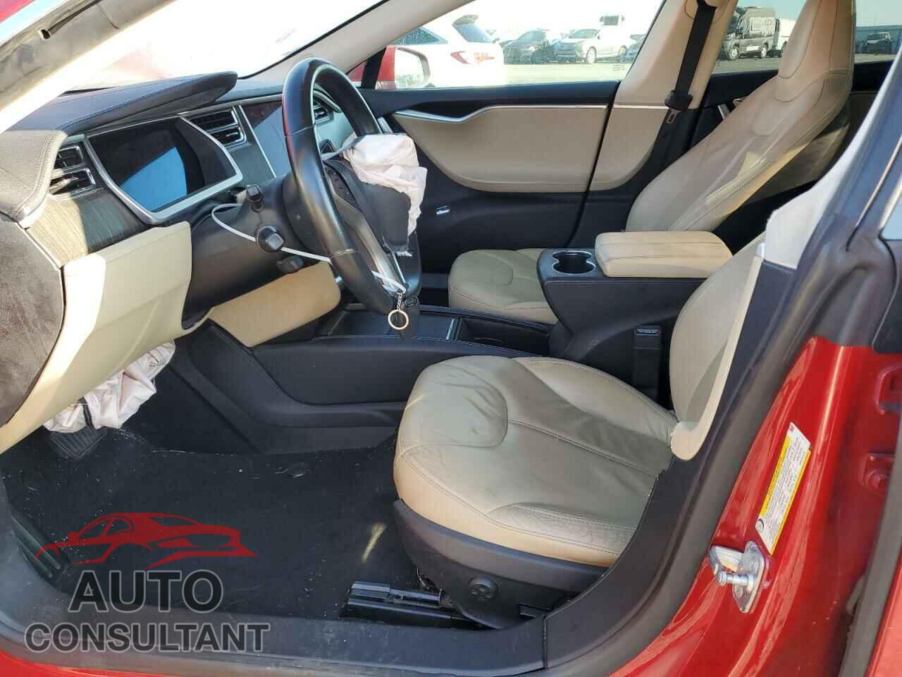 TESLA MODEL S 2013 - 5YJSA1DN2DFP09523