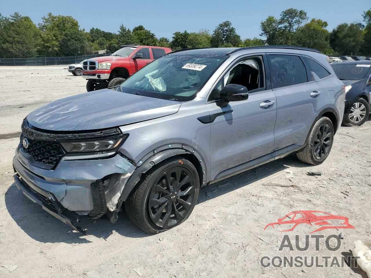 KIA SORENTO 2021 - 5XYRK4LF7MG016253