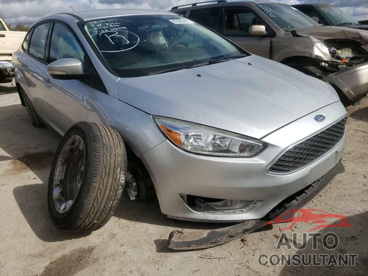 FORD FOCUS 2016 - 1FADP3F22GL213599