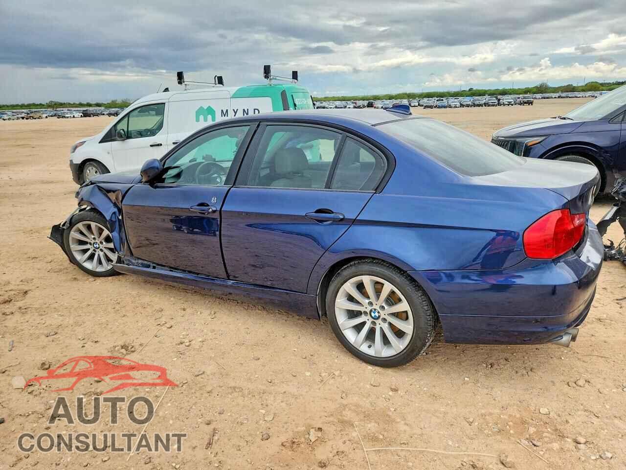 BMW 3 SERIES 2011 - WBAPH7C54BE851602
