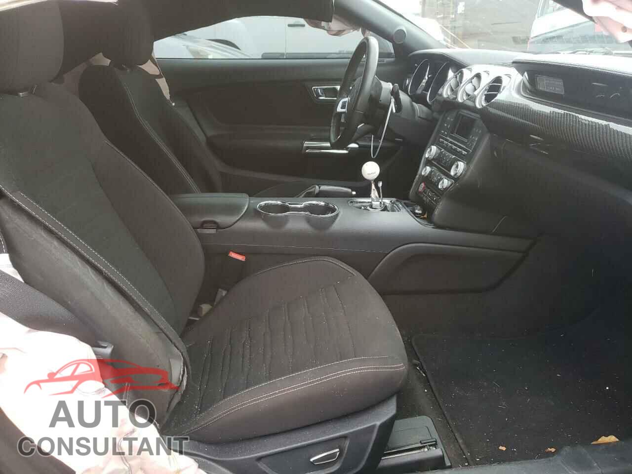 FORD MUSTANG 2017 - 1FA6P8CF1H5213404