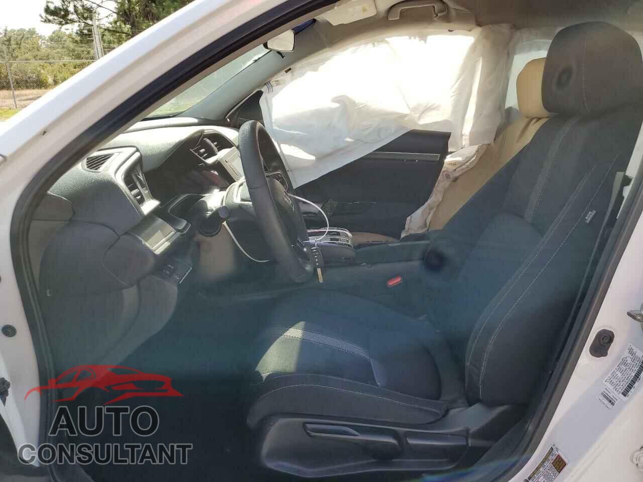 HONDA CIVIC 2019 - 2HGFC2F62KH551376