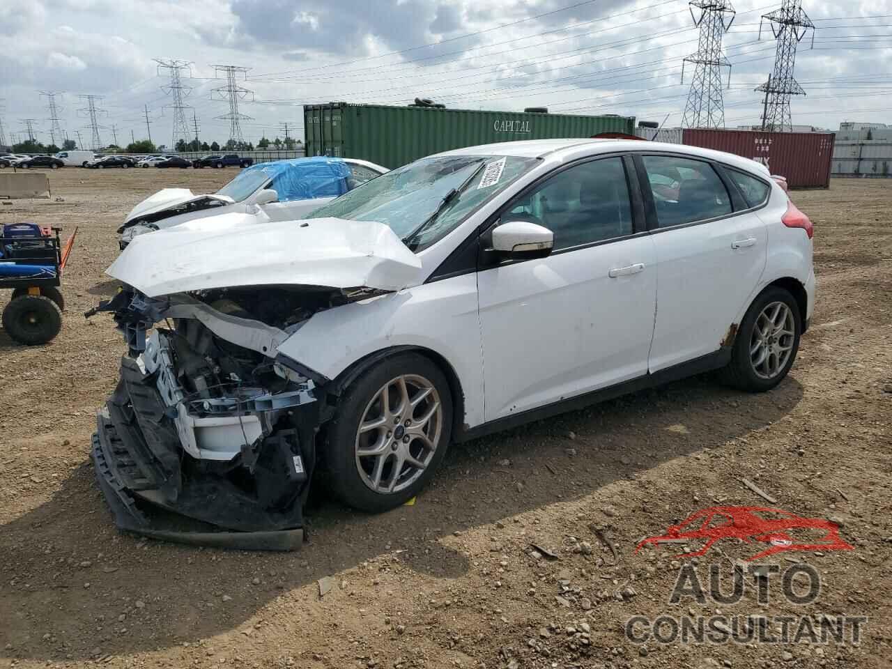 FORD FOCUS 2015 - 1FADP3K2XFL270427