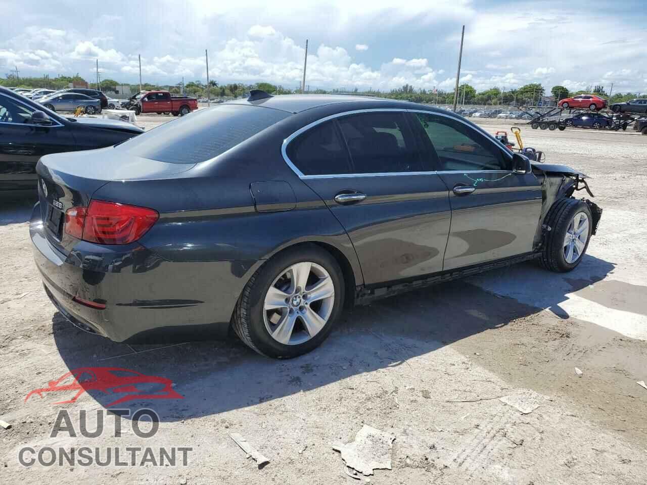 BMW 5 SERIES 2012 - WBAXH5C51CDW06476