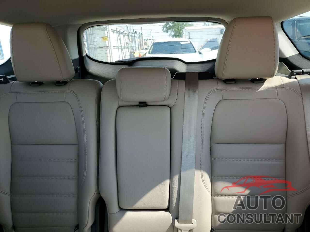 FORD ESCAPE 2017 - 1FMCU9J98HUB57598