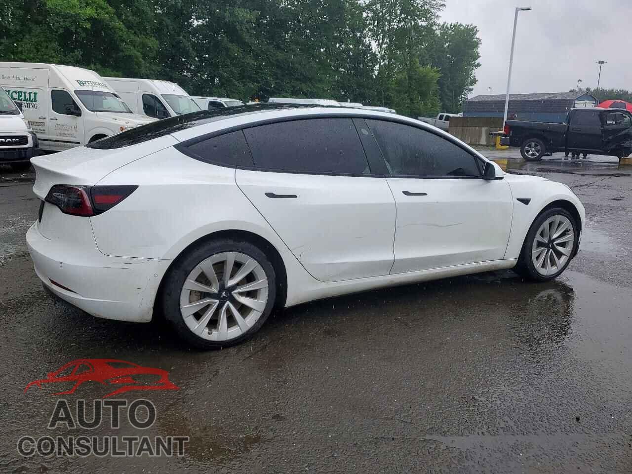 TESLA MODEL 3 2022 - 5YJ3E1EA3NF371152