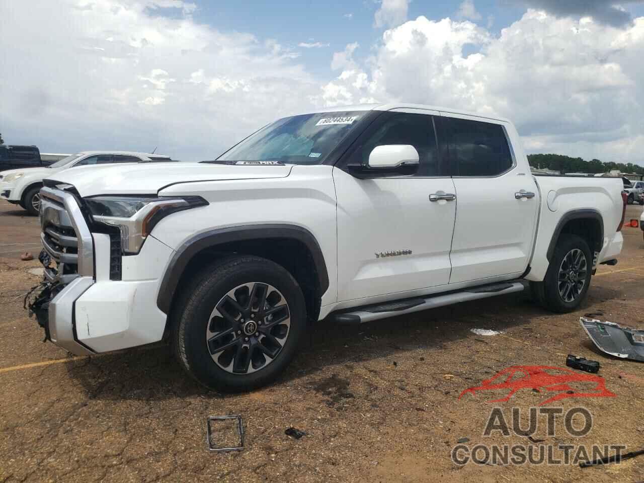 TOYOTA TUNDRA 2023 - 5TFJC5DB6PX021182