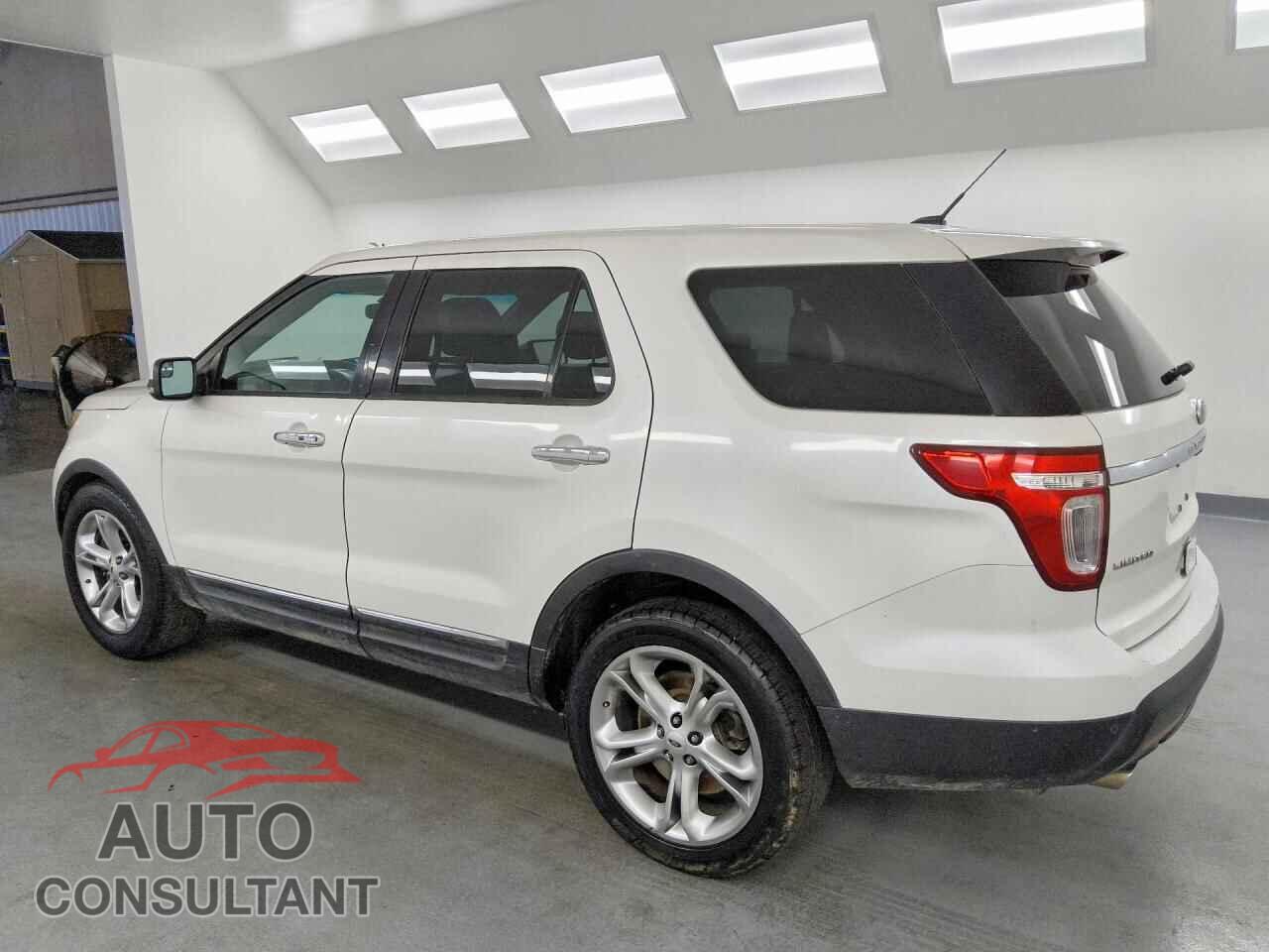 FORD EXPLORER 2015 - 1FM5K7F86FGA70877