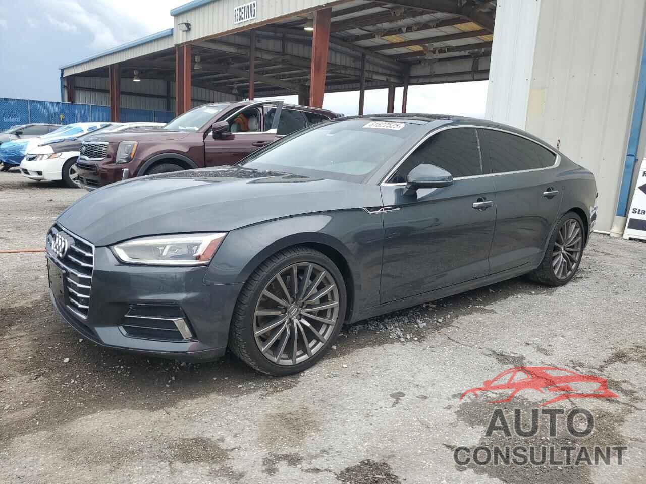 AUDI A5 2018 - WAUBNCF52JA061597