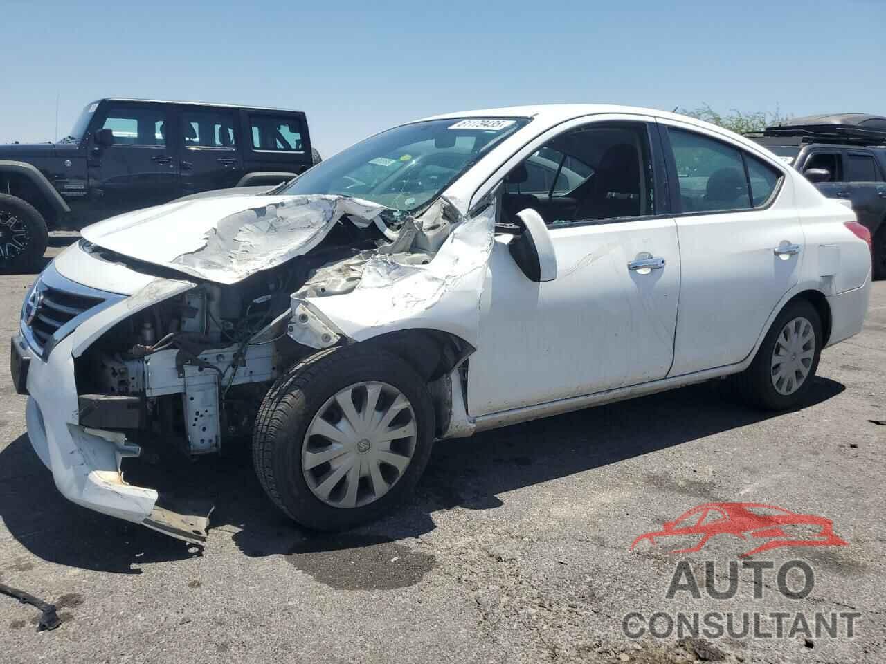 NISSAN VERSA 2018 - 3N1CN7AP9JL816232