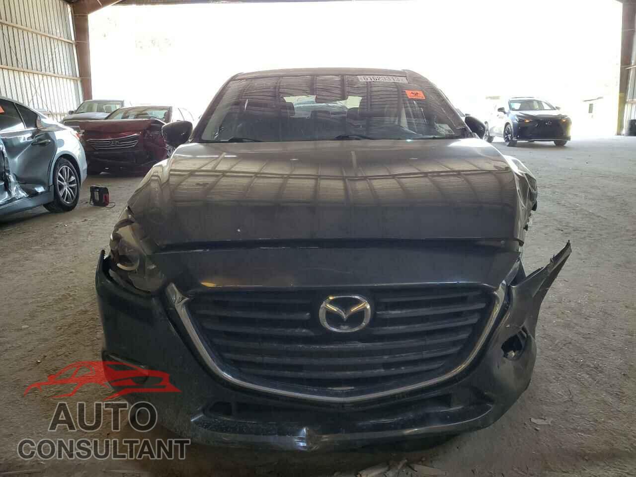 MAZDA 3 2017 - 3MZBN1L74HM138428
