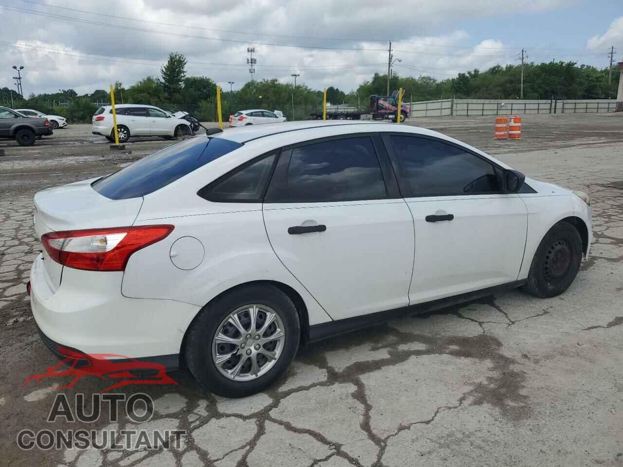 FORD FOCUS 2012 - 1FAHP3E27CL282625
