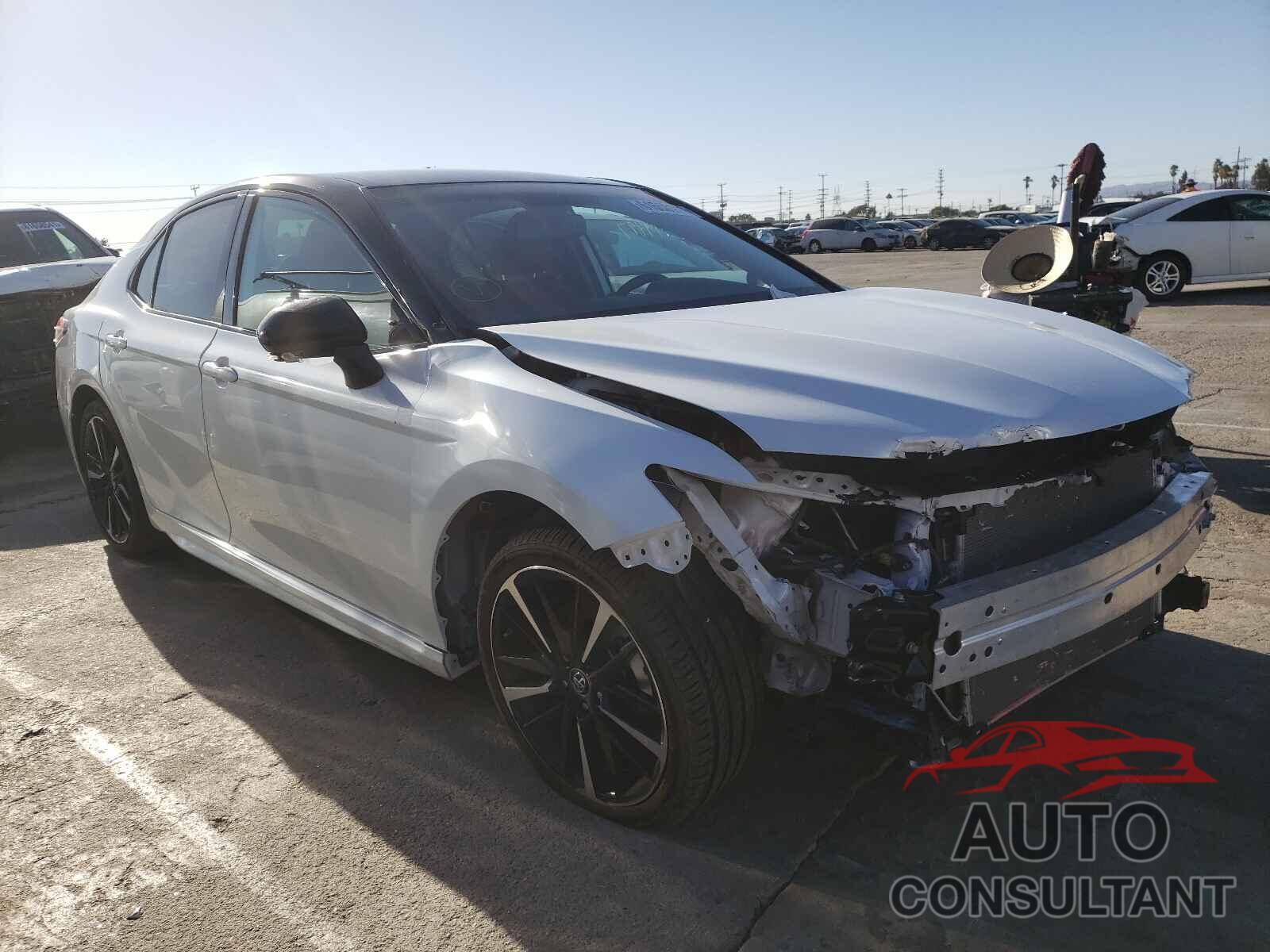 TOYOTA CAMRY 2019 - 4T1B61HK9KU254672