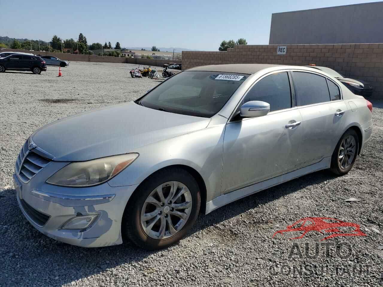 HYUNDAI GENESIS 2013 - KMHGC4DD2DU228151