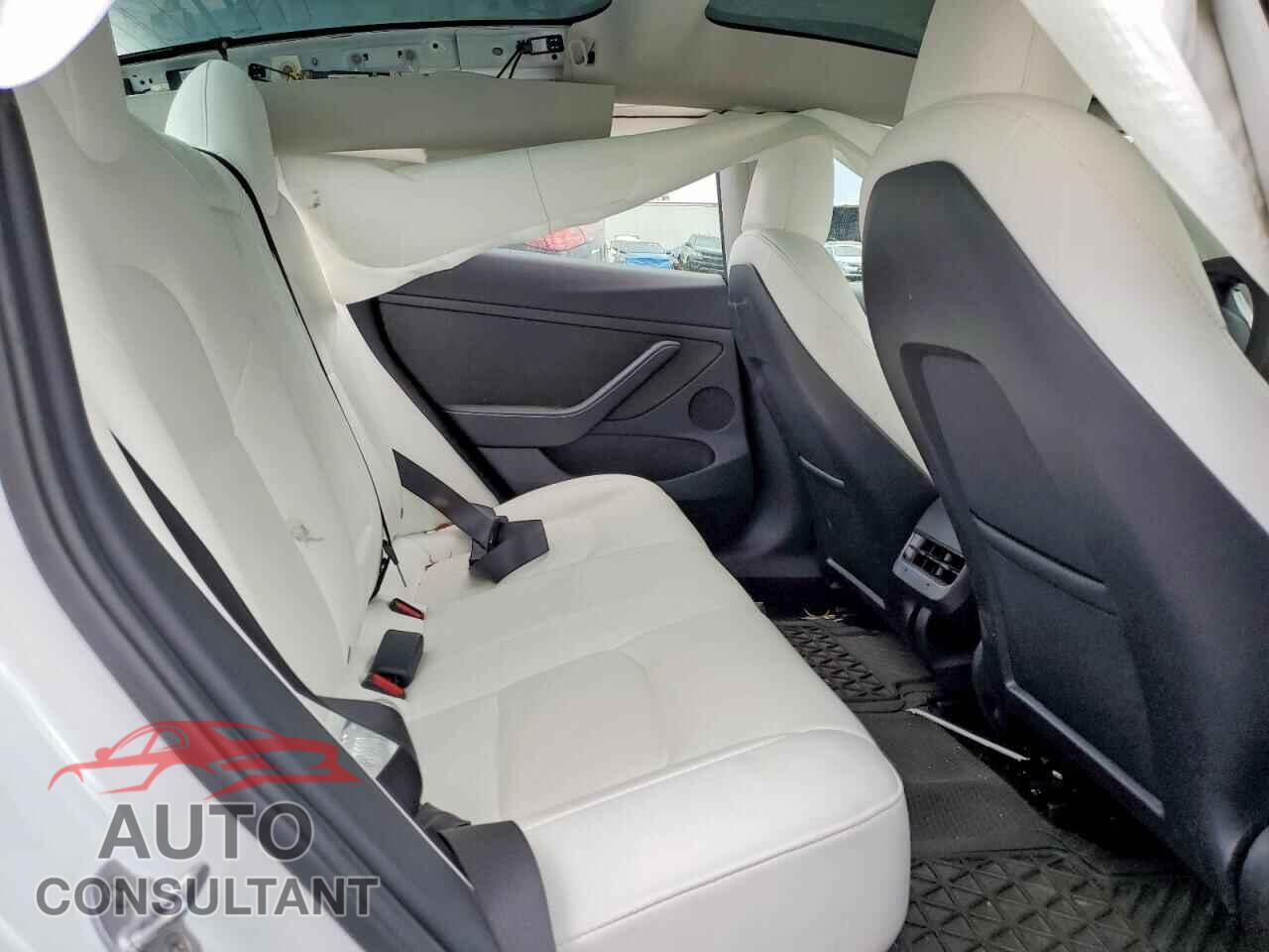 TESLA MODEL 3 2023 - 5YJ3E1EA7PF599996