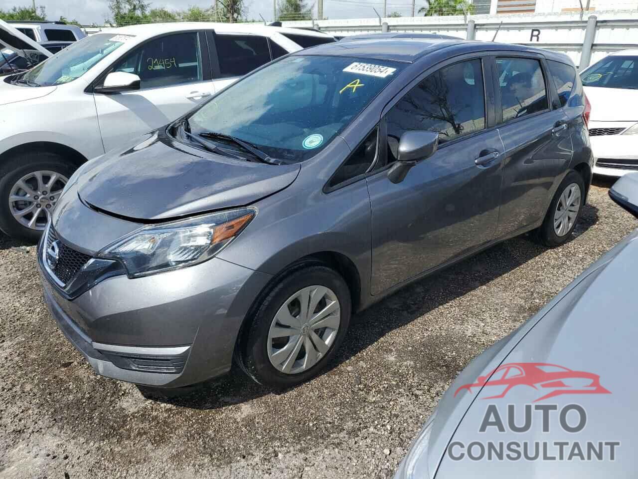 NISSAN VERSA 2018 - 3N1CE2CPXJL357065