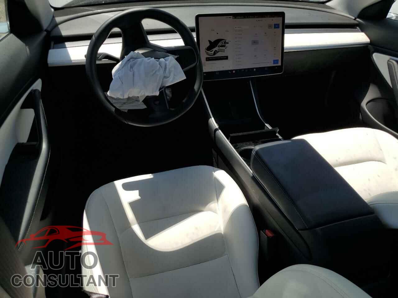 TESLA MODEL 3 2020 - 5YJ3E1EB3LF742297