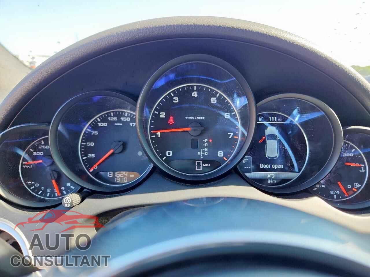 PORSCHE CAYENNE 2016 - WP1AA2A25GLA00712