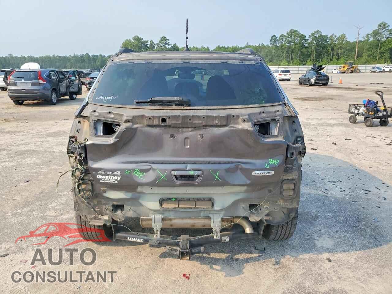JEEP COMPASS 2017 - 3C4NJDBB0HT674592