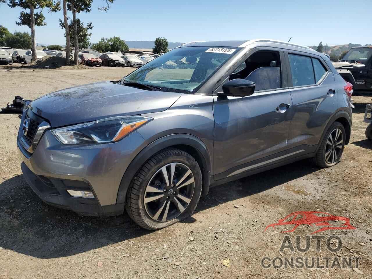 NISSAN KICKS 2018 - 3N1CP5CU3JL519555