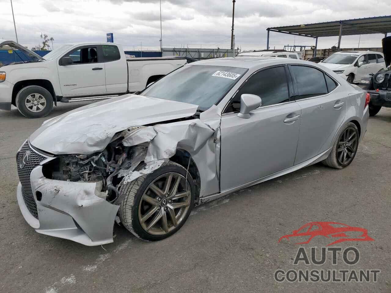 LEXUS IS 2015 - JTHBF1D20F5082749