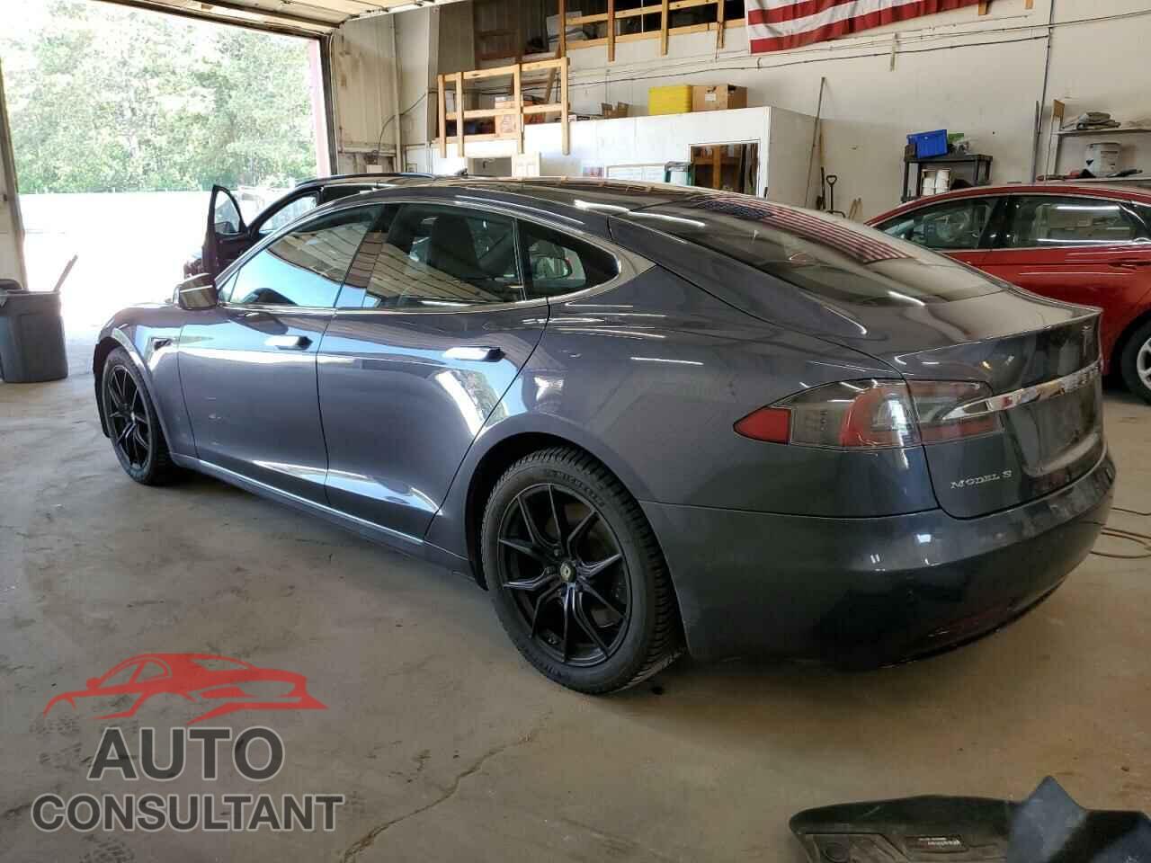 TESLA MODEL S 2018 - 5YJSA1E28JF281649