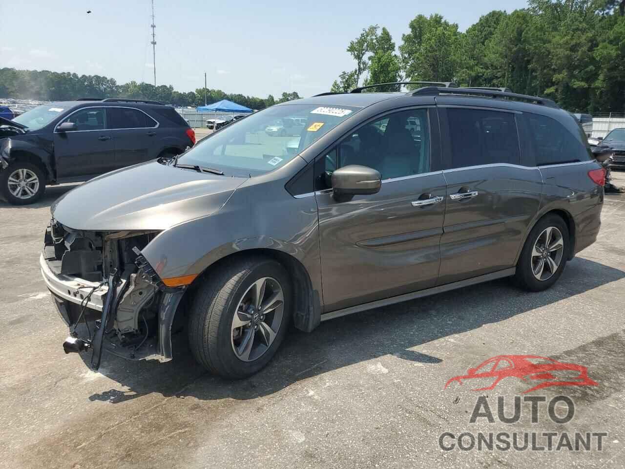 HONDA ODYSSEY 2018 - 5FNRL6H84JB005944