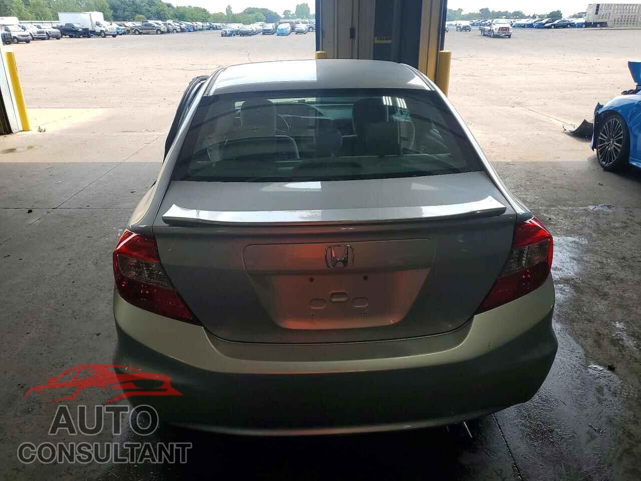 HONDA CIVIC 2012 - 19XFB2F55CE101419