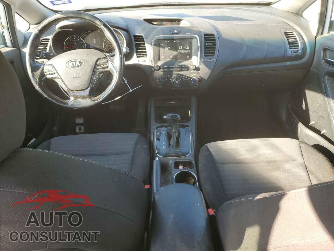 KIA FORTE 2017 - 3KPFL4A72HE011511