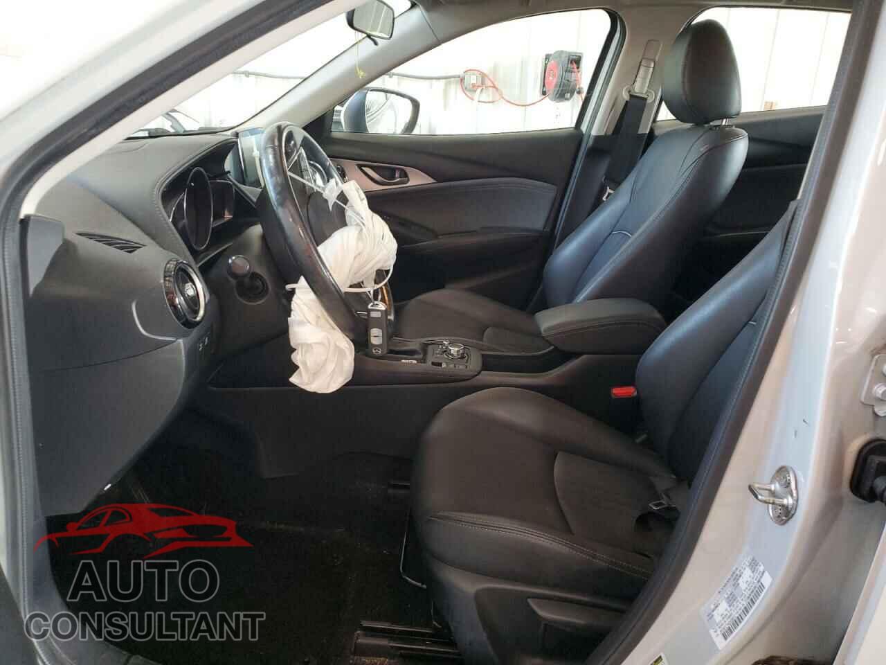 MAZDA CX-3 2019 - JM1DKFC7XK0438910