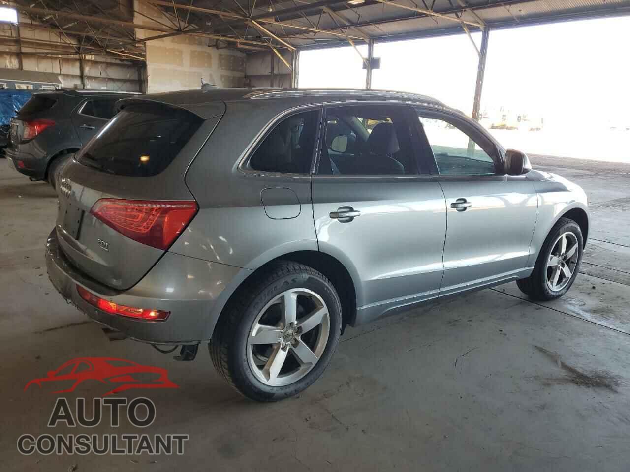 AUDI Q5 2011 - WA1LFAFP2BA016746