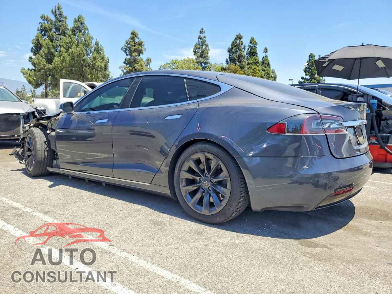 TESLA MODEL S 2020 - 5YJSA1E2XLF397034