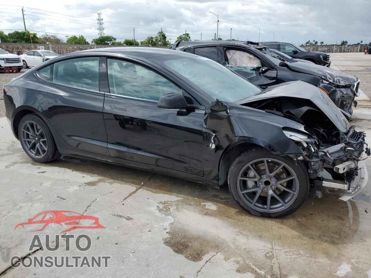 TESLA MODEL 3 2022 - 5YJ3E1EAXNF288429