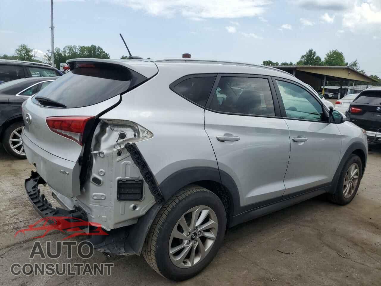 HYUNDAI TUCSON 2016 - KM8J3CA42GU037399