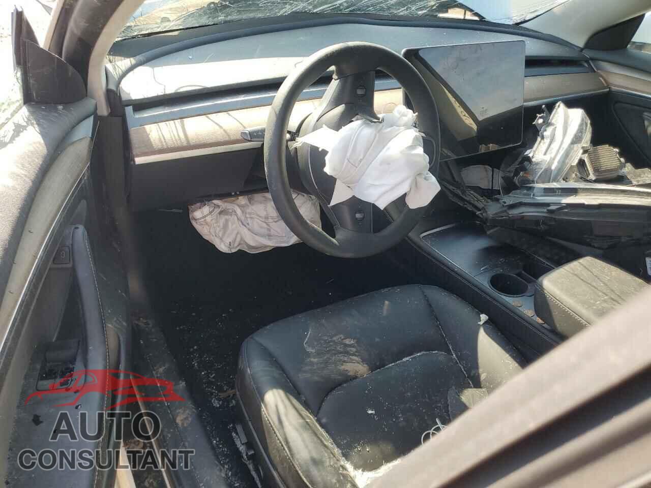TESLA MODEL 3 2023 - 5YJ3E1EA5PF558945