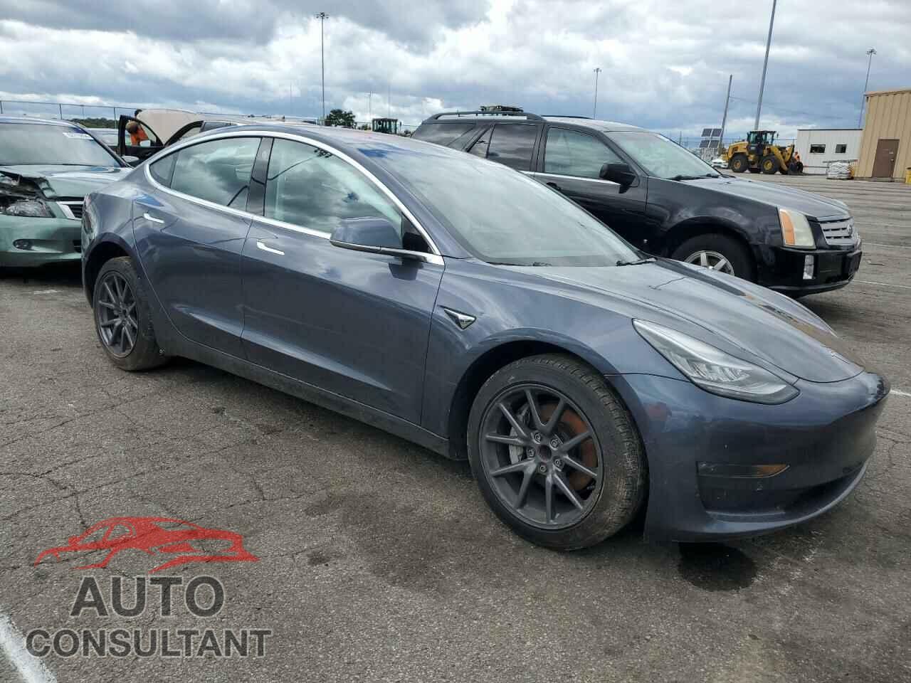 TESLA MODEL 3 2018 - 5YJ3E1EA9JF022040
