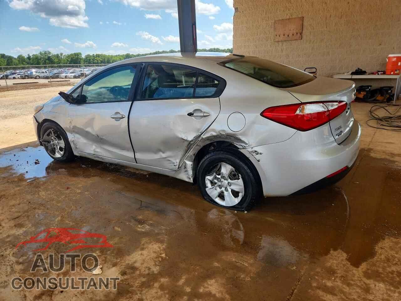 KIA FORTE 2015 - KNAFK4A67F5433404