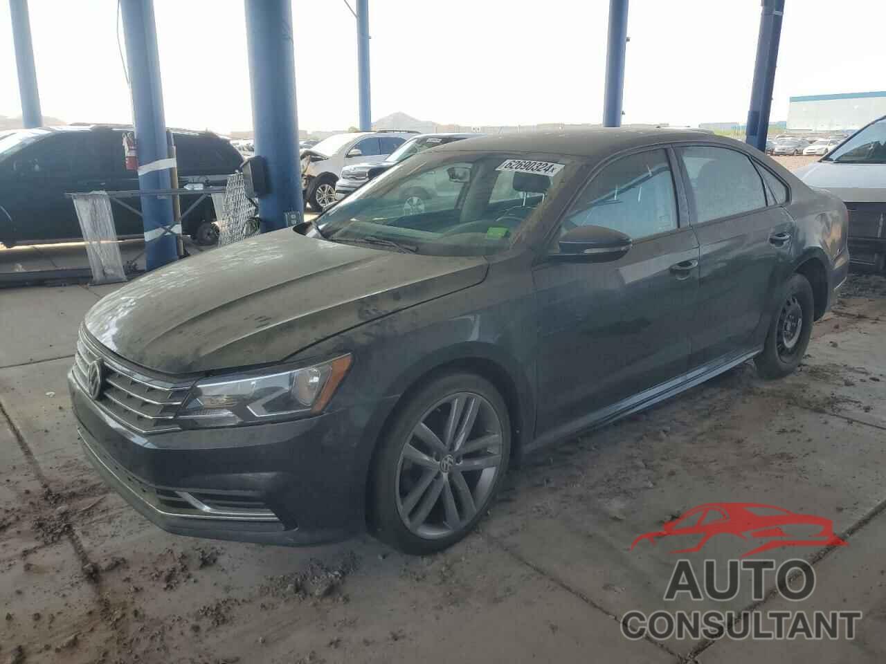 VOLKSWAGEN PASSAT 2018 - 1VWAA7A37JC016471