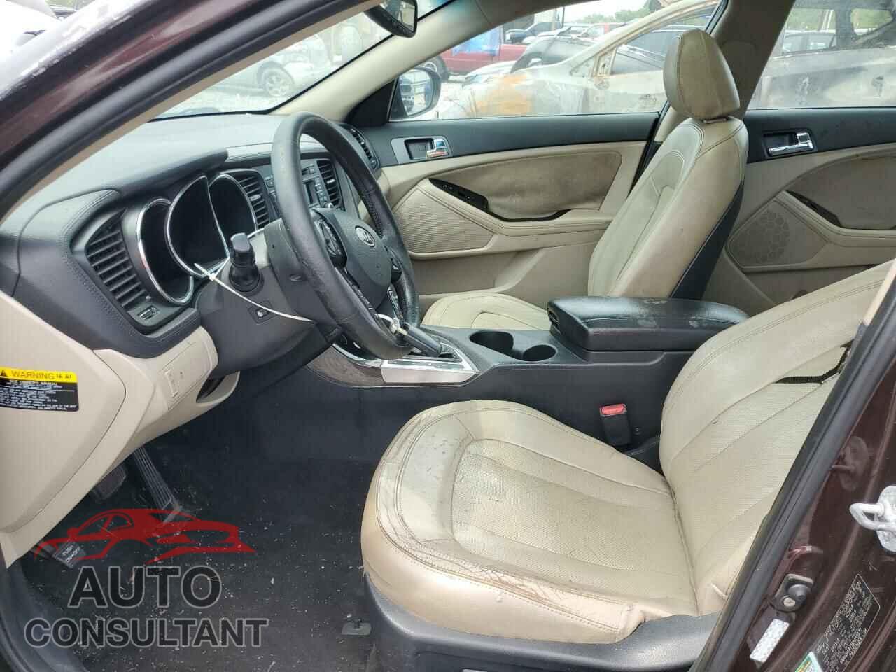 KIA OPTIMA 2011 - KNAGN4A71B5135977