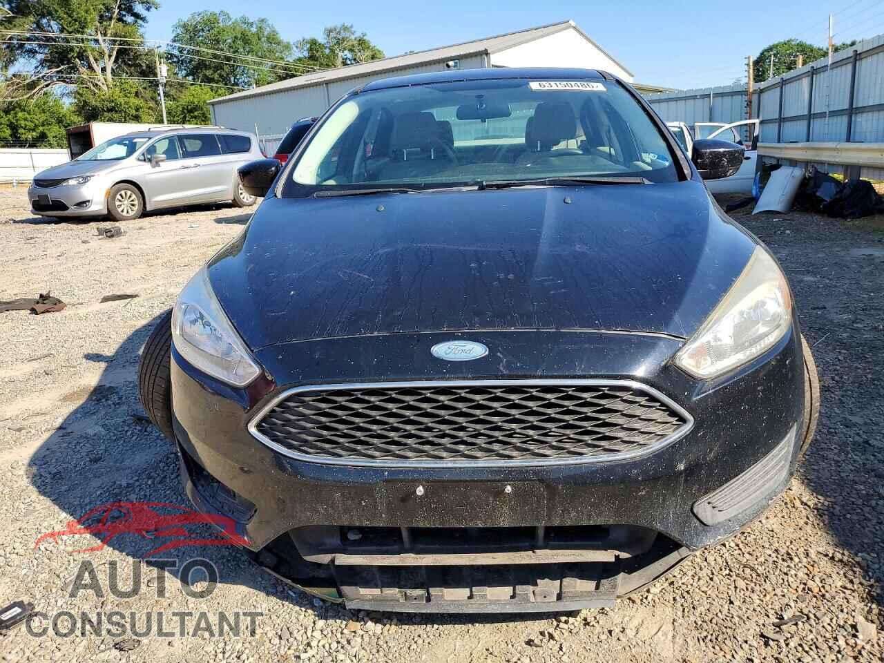 FORD FOCUS 2018 - 1FADP3F27JL202024