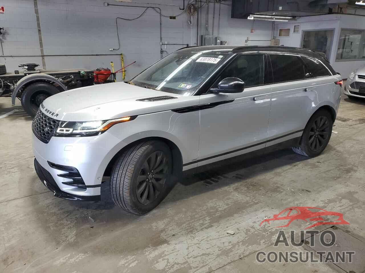 LAND ROVER RANGEROVER 2018 - SALYL2RV6JA771121