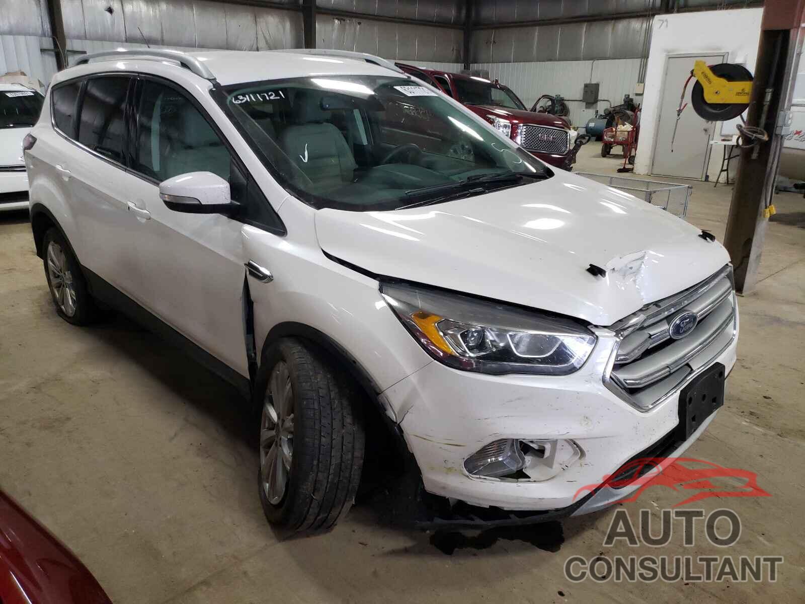 FORD ESCAPE 2017 - 1FMCU9JD7HUC13602