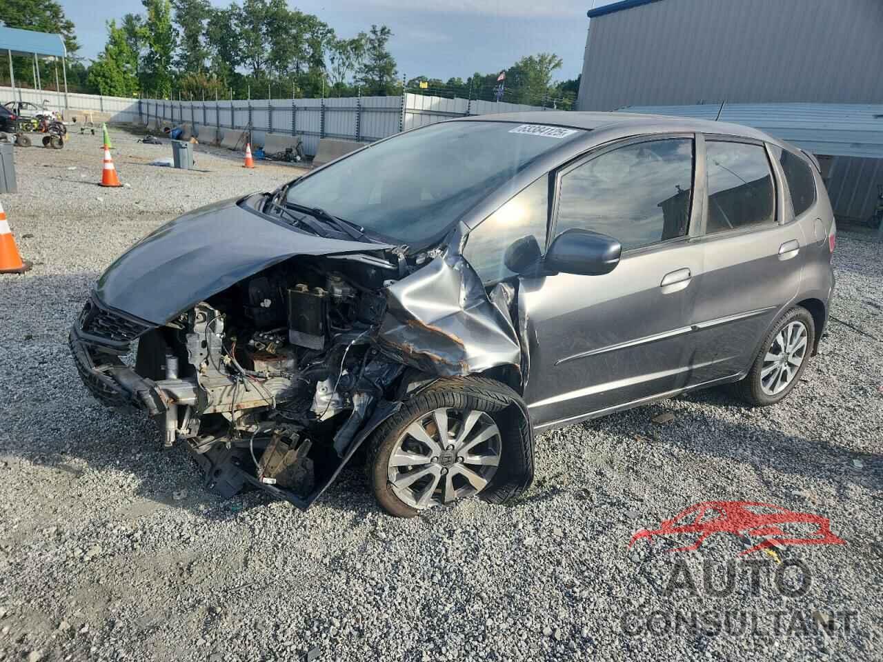 HONDA FIT 2013 - JHMGE8H59DC028140