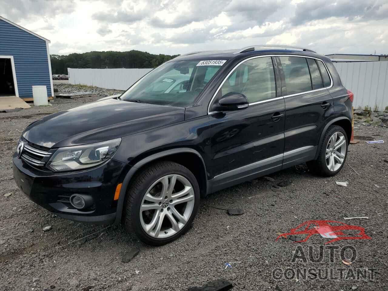 VOLKSWAGEN TIGUAN 2016 - WVGBV7AX2GW017870