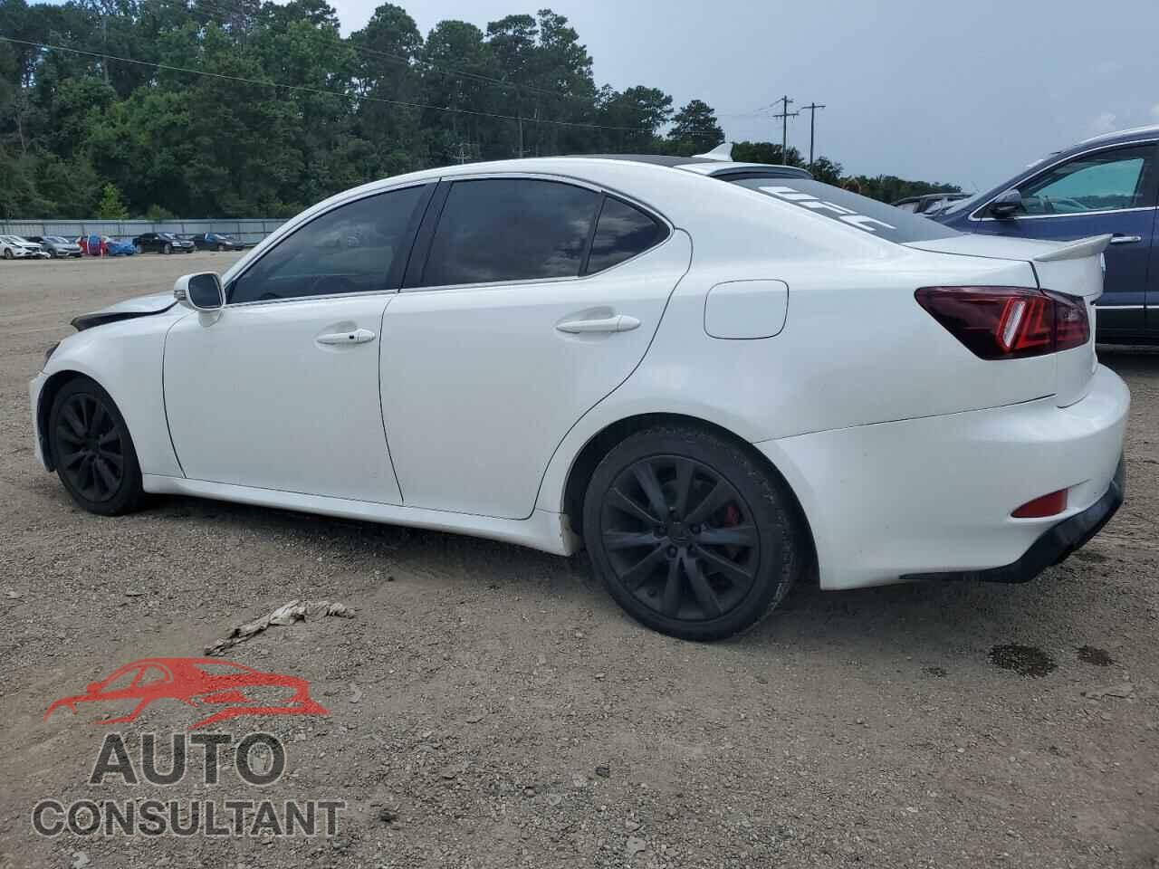 LEXUS IS 2011 - JTHBF5C20B5136540