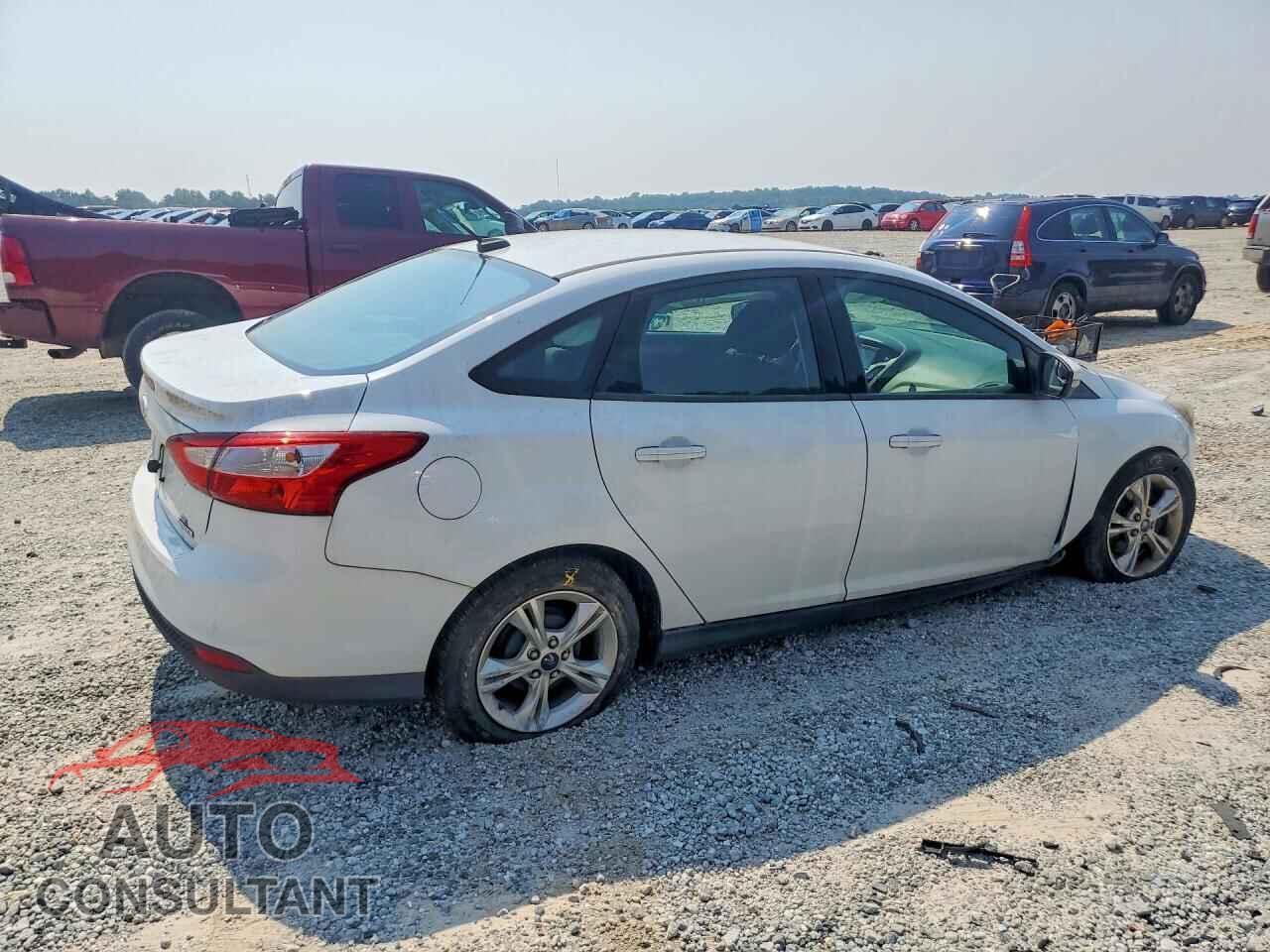 FORD FOCUS 2013 - 1FADP3F28DL379993