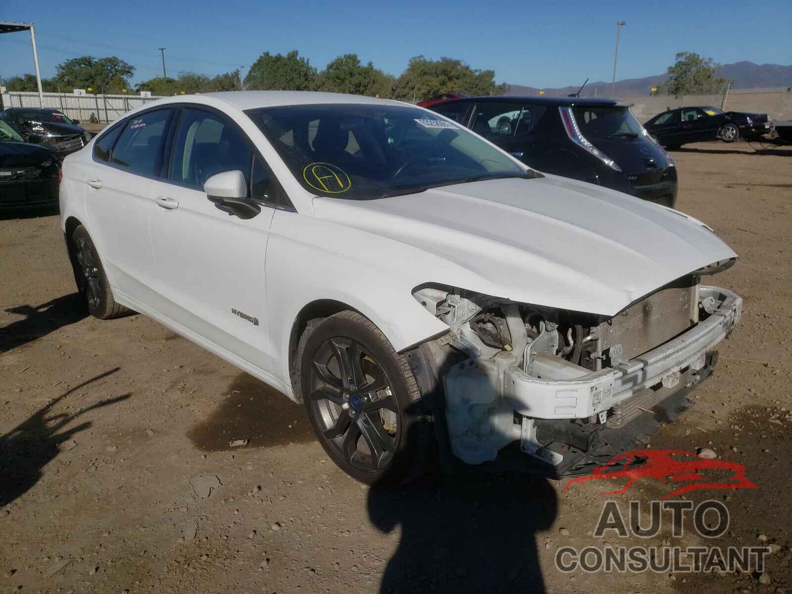 FORD FUSION 2018 - 3FA6P0LU5JR170317